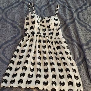 Whit and black kitty dress